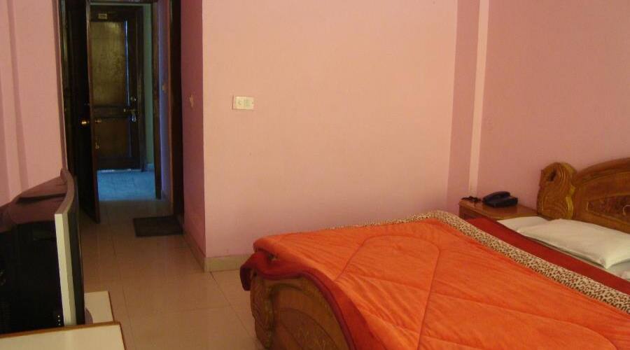 Hotel Castle View, Mussoorie 4